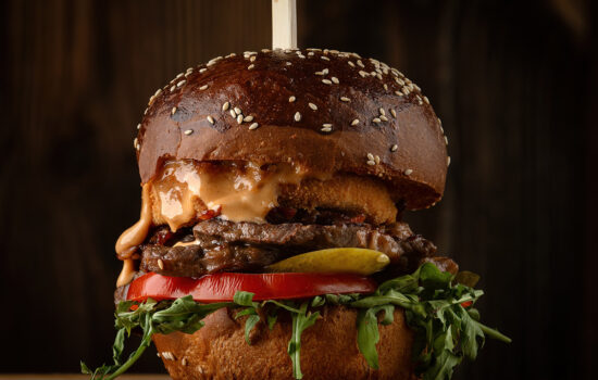 Burger z antrykotem