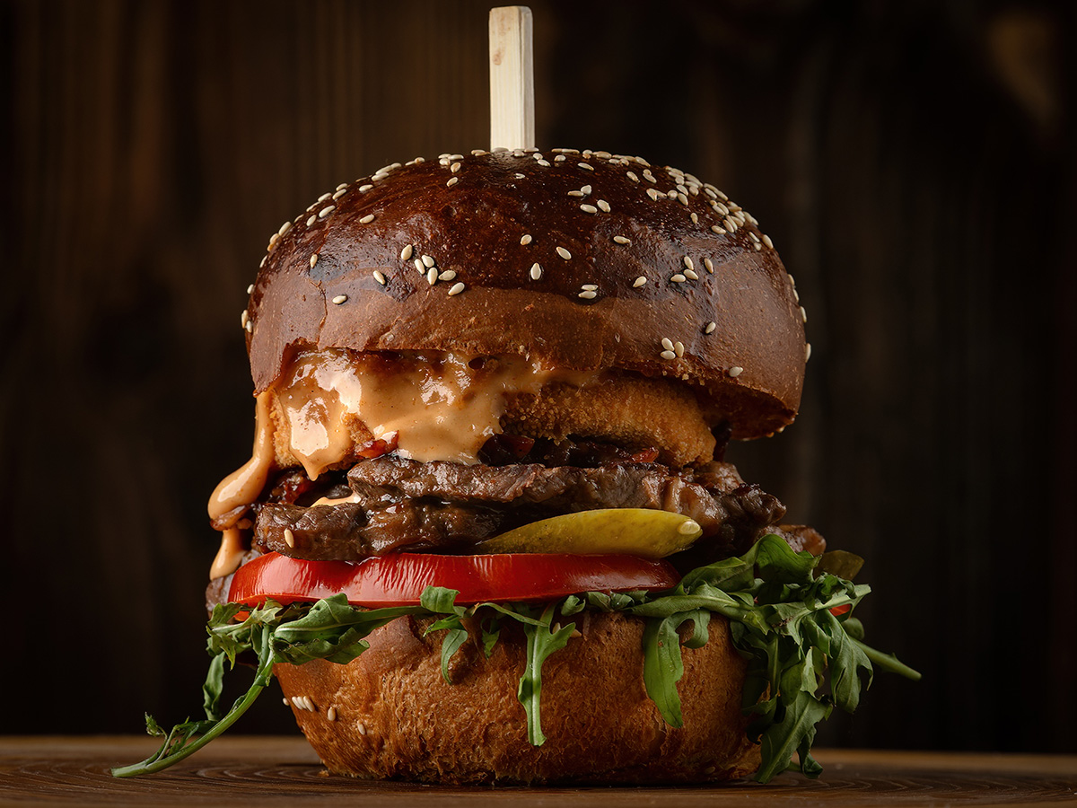 Burger z antrykotem